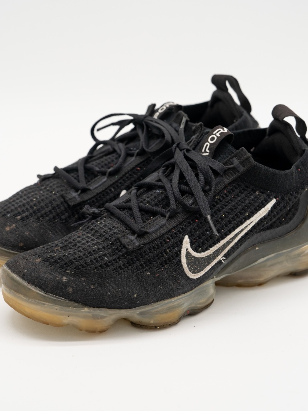 Nike Air VaporMax 2021 Flyknit Women's Sneakers Black DC4112-002 size 10